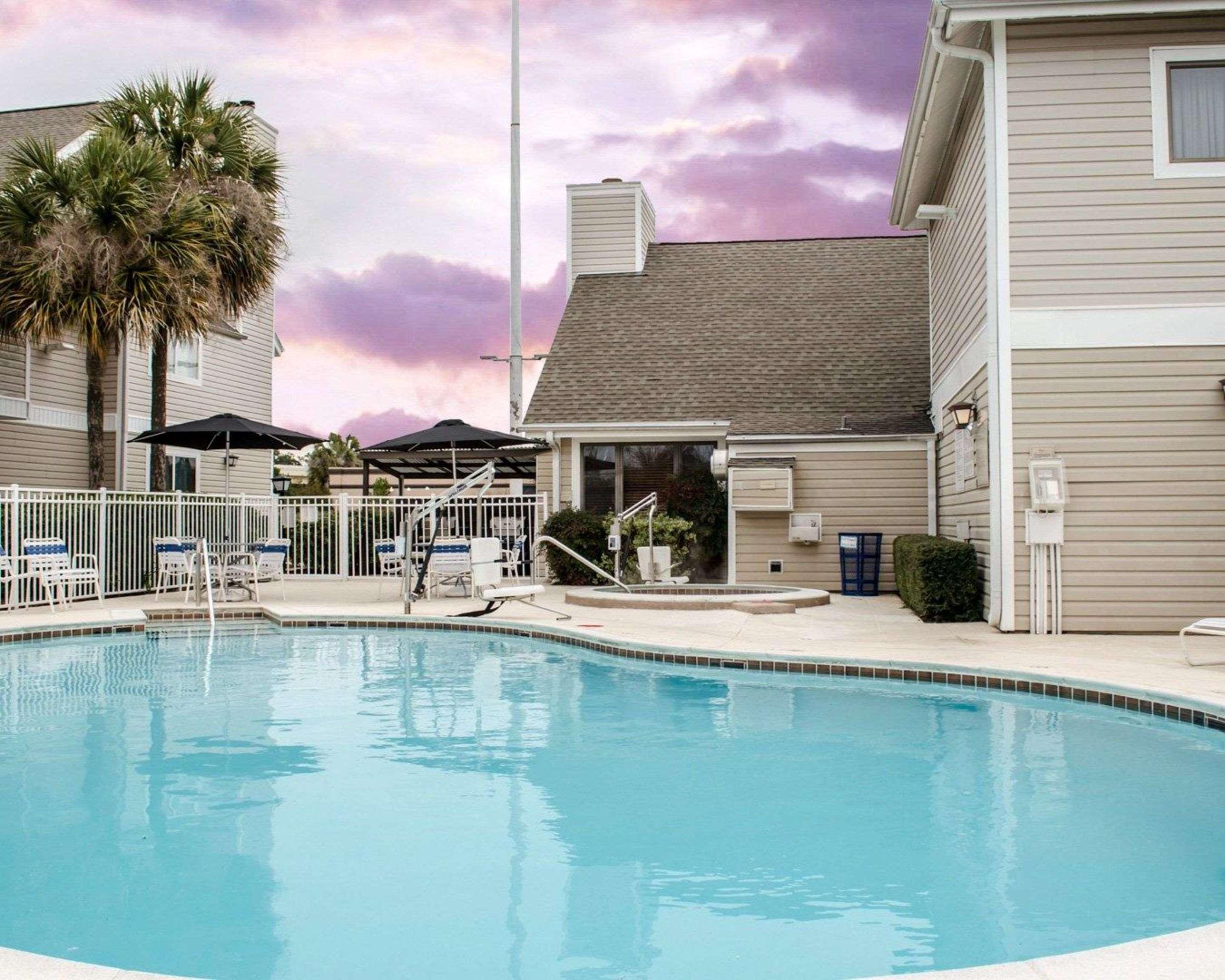 Surestay Studio By Best Western Pensacola Buitenkant foto
