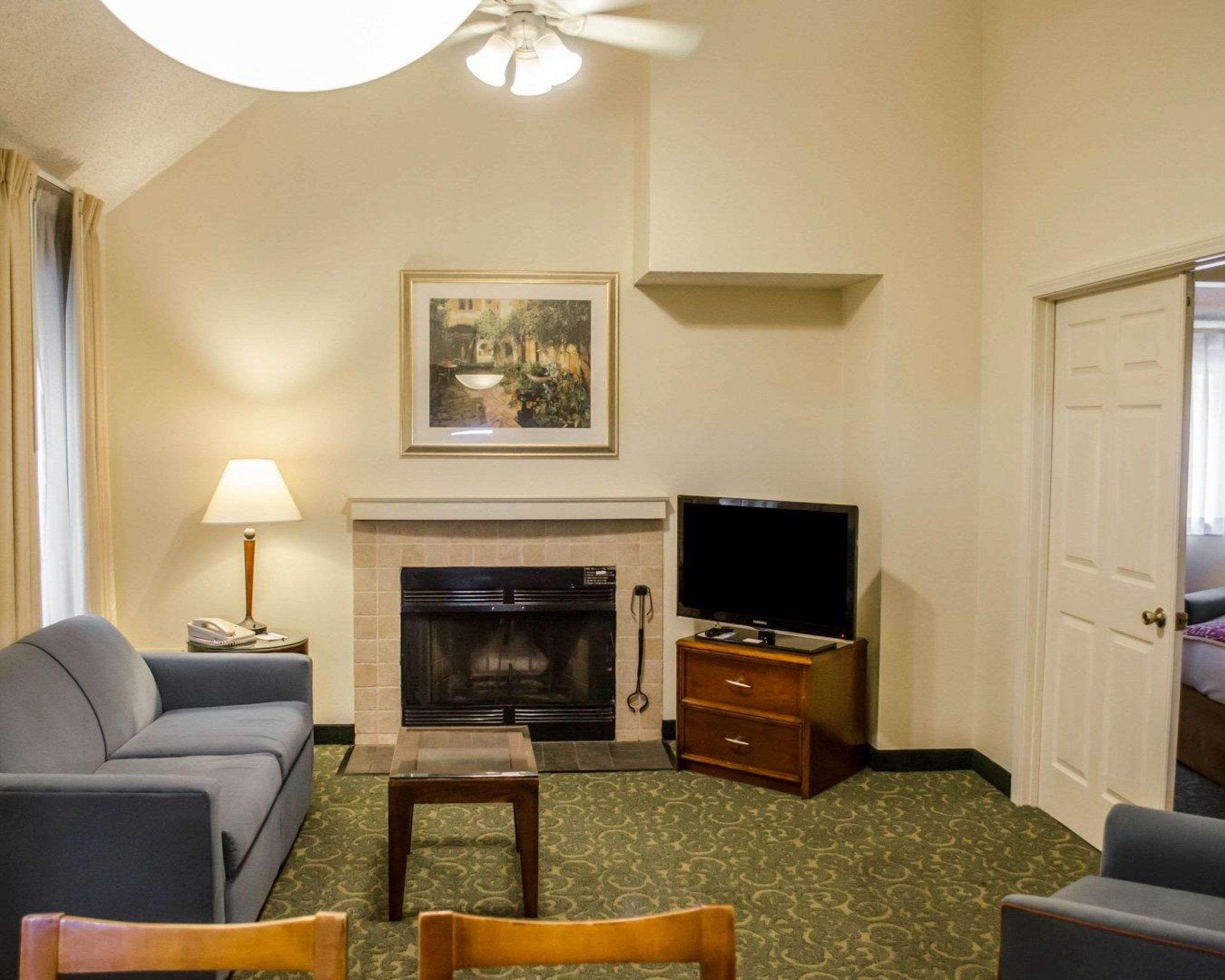 Surestay Studio By Best Western Pensacola Buitenkant foto
